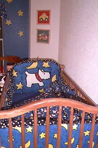 The cot with Moon Doggie