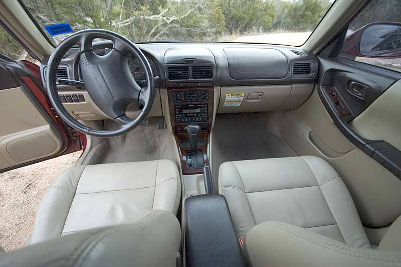 2001 Subaru Forester S -Interior